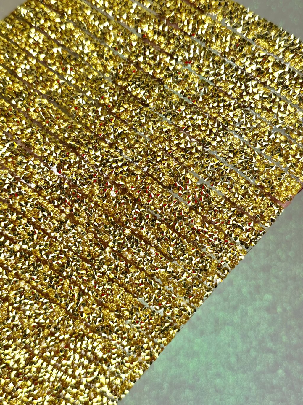 Micro manta strass cravejado DOURADO Limport 1cmx40cm 02Und