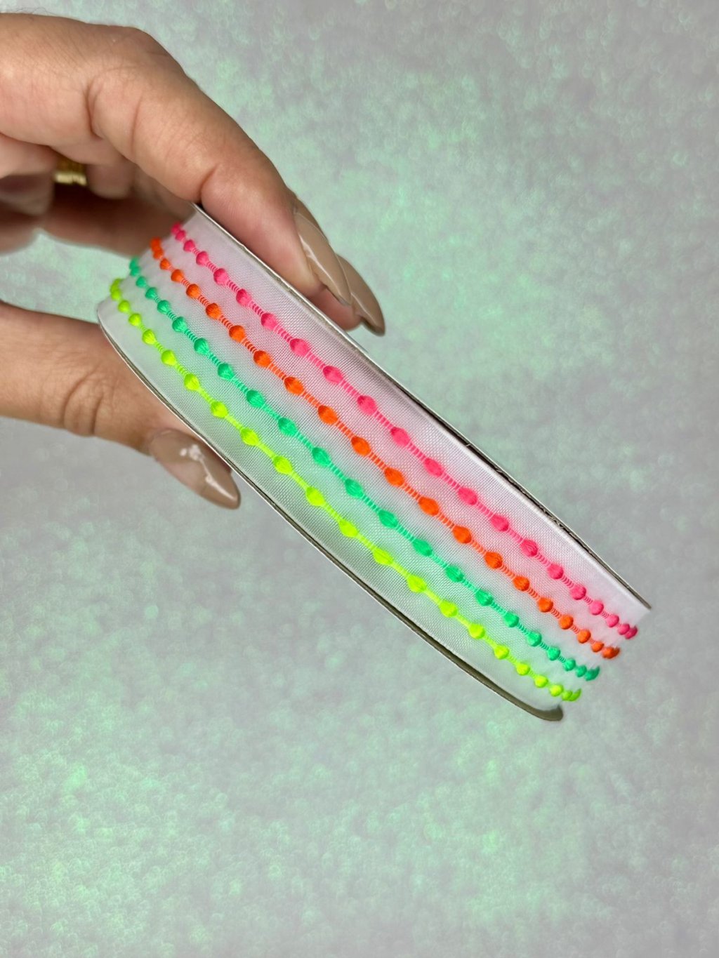 Fita Organza Listra Pespontada Mili Multicor Neon 22mm 03mt