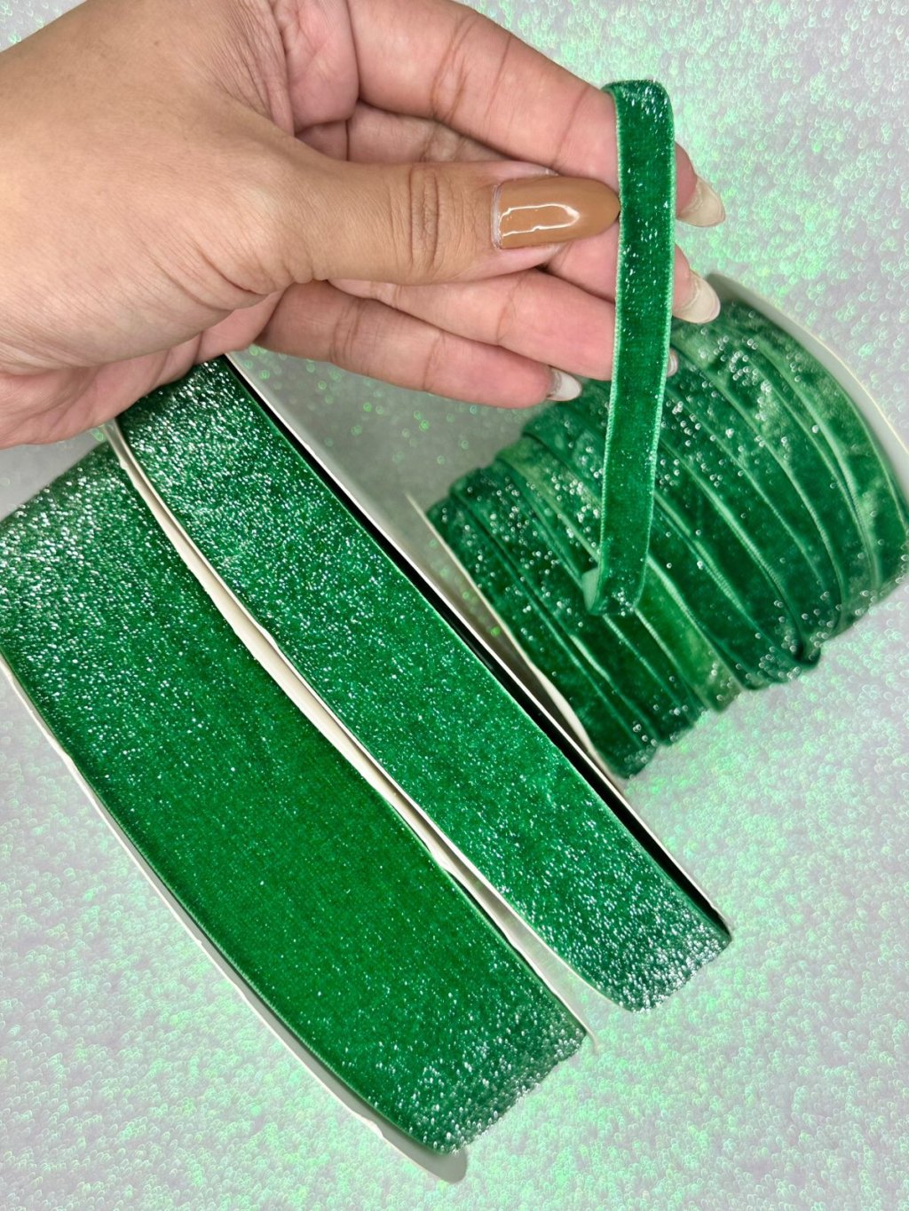 Fita Veludo Brilho Mili Cor587-VERDE BANDEIRA 