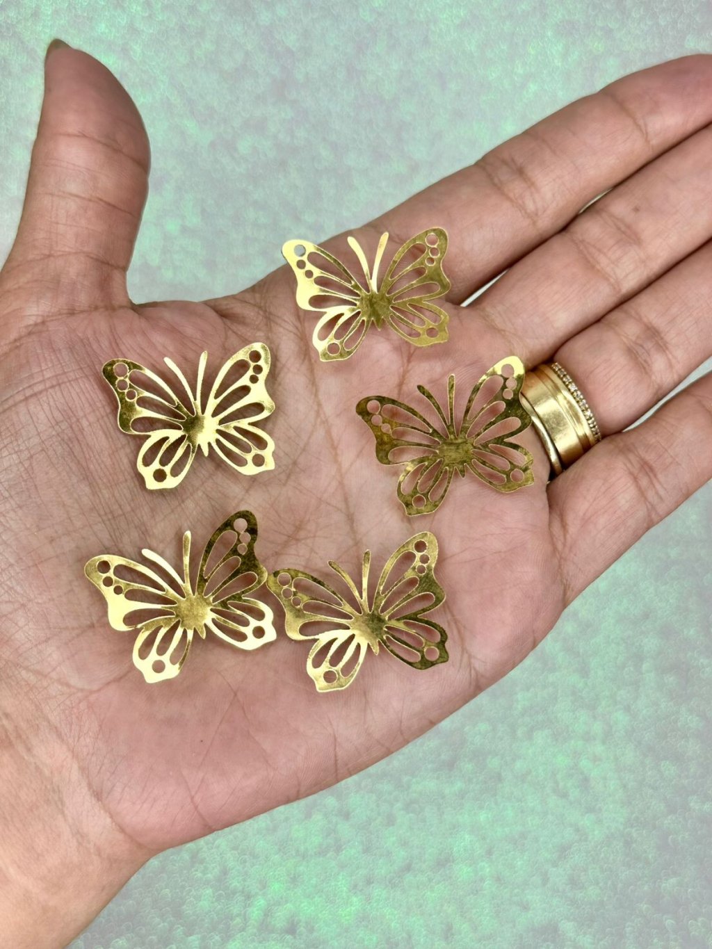 Aplique Borboleta Lonita Metalizada Lomil Ref:50955 OURO 30mm 05und