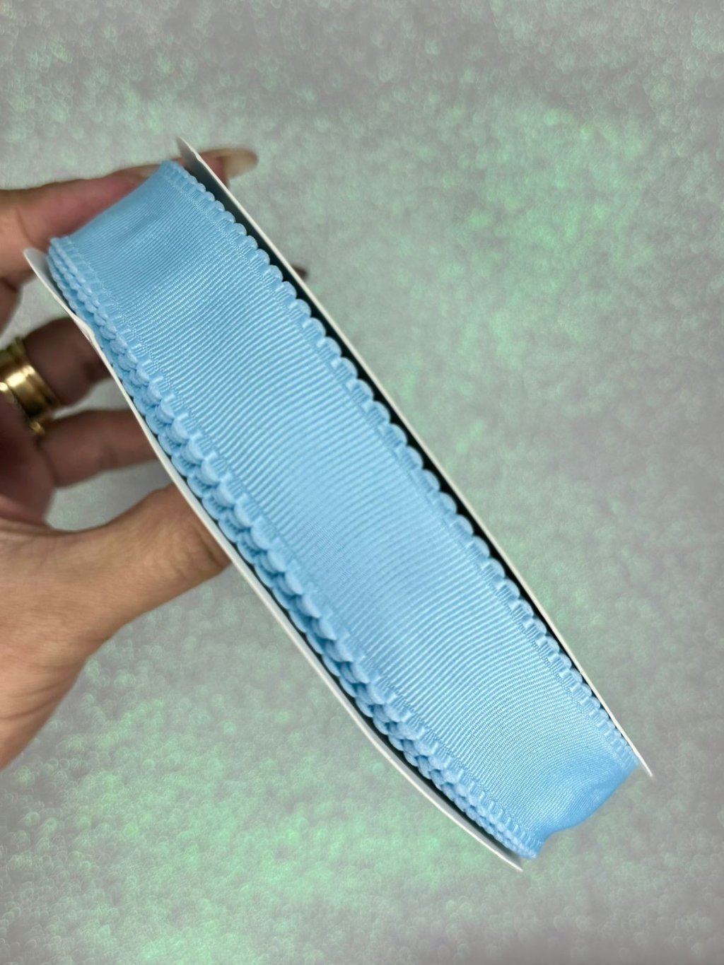 Fita Gorgurão Borda Trabalhada Mili Cor308-AZUL SERENITY 25mm 02mt