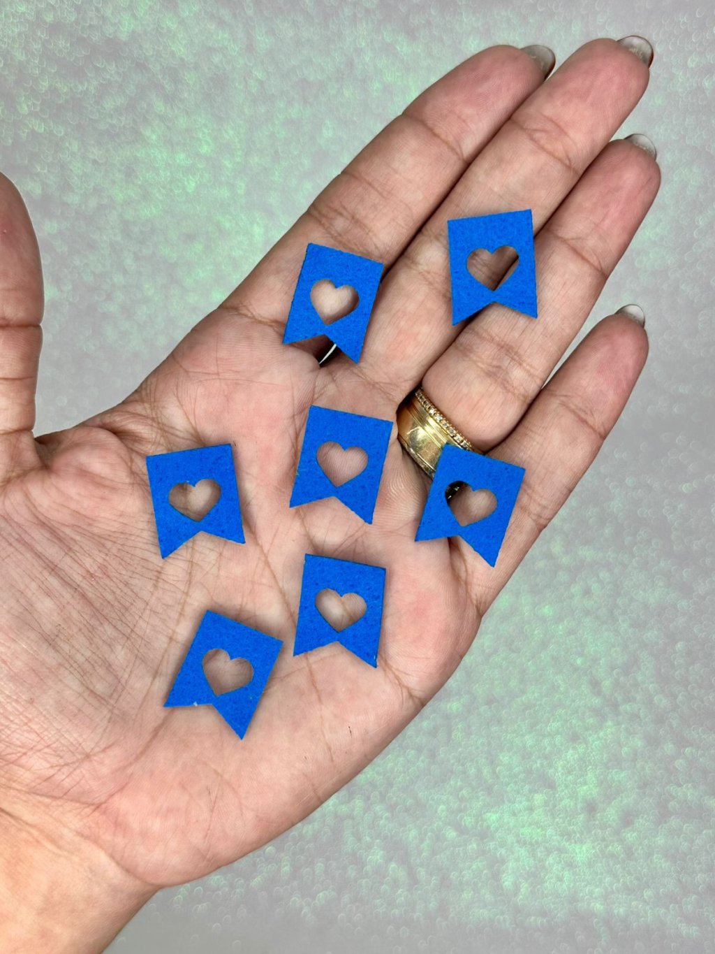 Aplique Bandeirinha Coração Feltro Ref:33327 AZUL ROYAL 1,5x2cm 20und