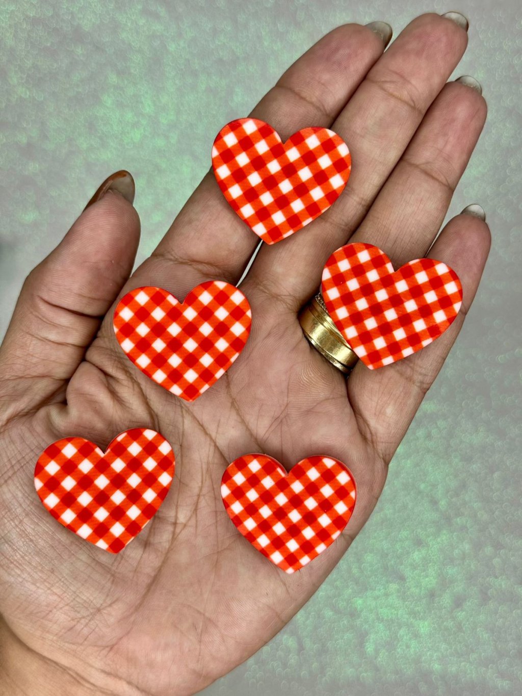 Aplique Coração Xadrez Acrílico Ref:33328 VERMELHO 3x3,5cm 02und