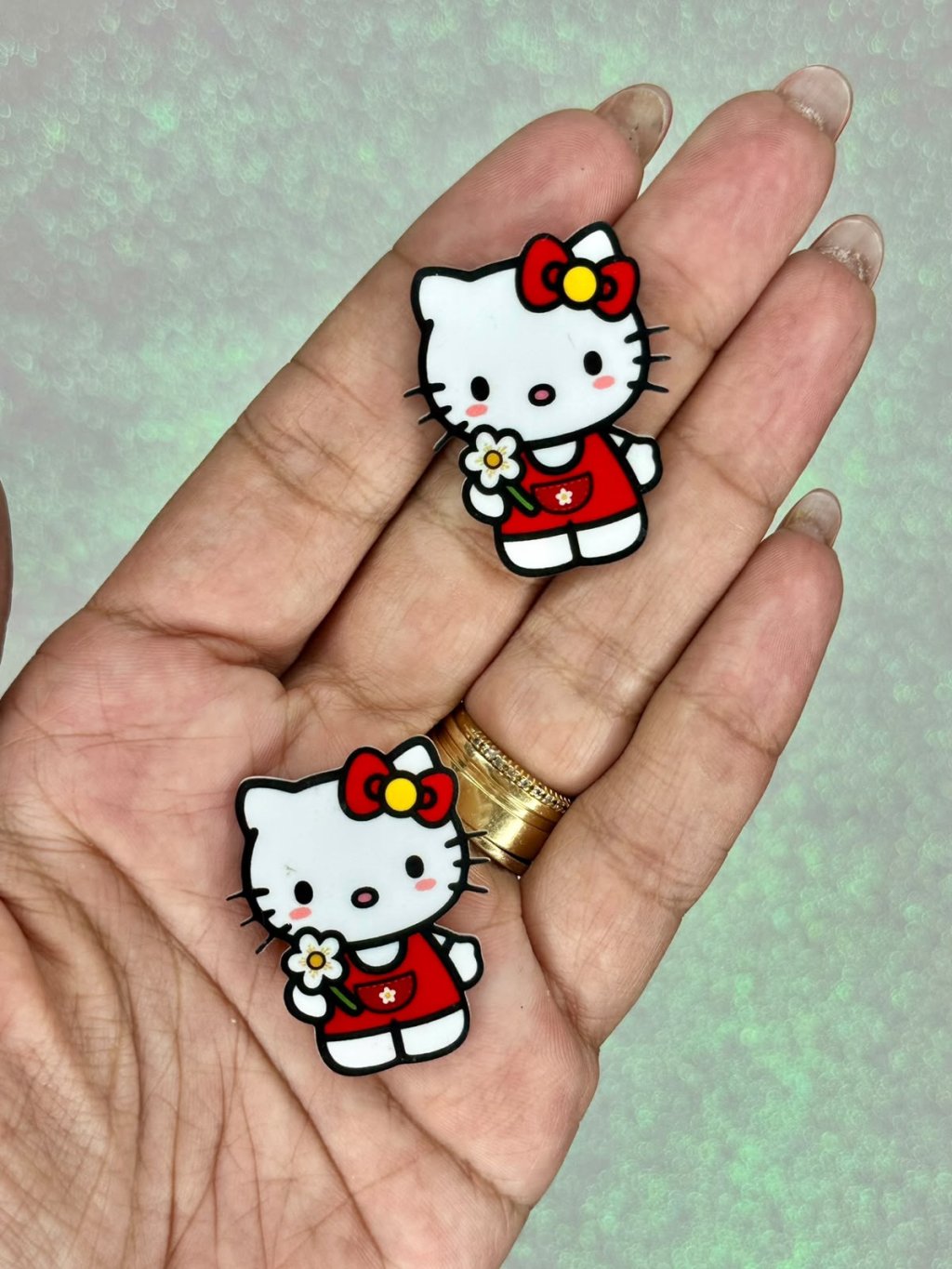 Aplique Acrílico Hello Kitty (Corpo) Mili Ref:33465 VERMELHO 25mm 02und