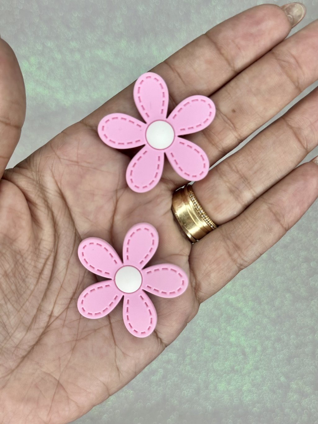 Aplique Emborrachado Flor Pesponto Ref:3272 ROSA/BRANCO 40mm 02und