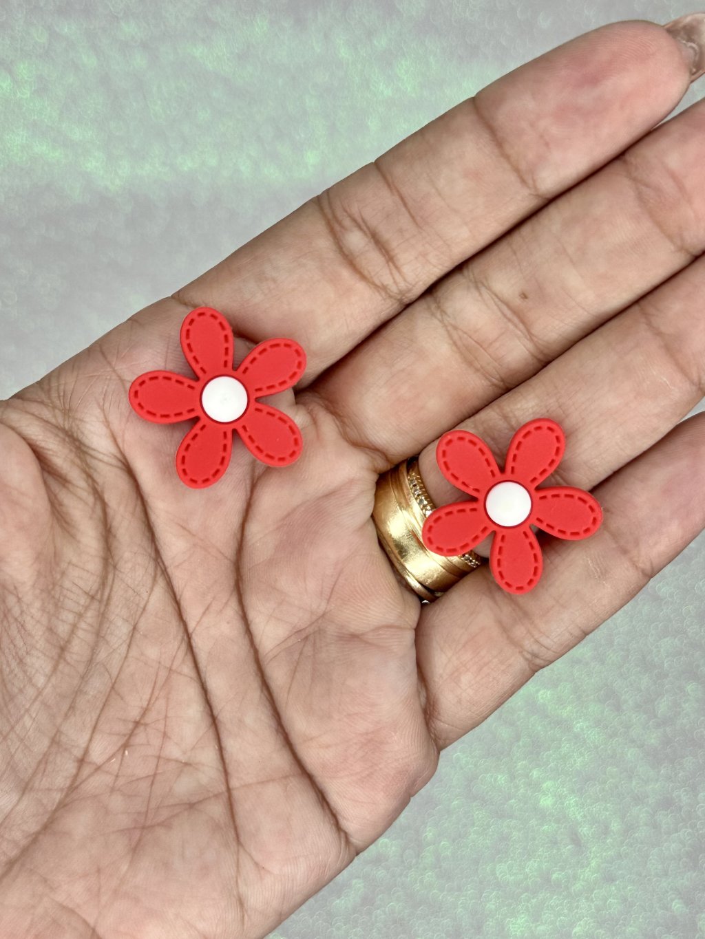 Aplique Emborrachado Flor Pesponto Ref:32728 VERMELHO/BRANCO 25mm 04und