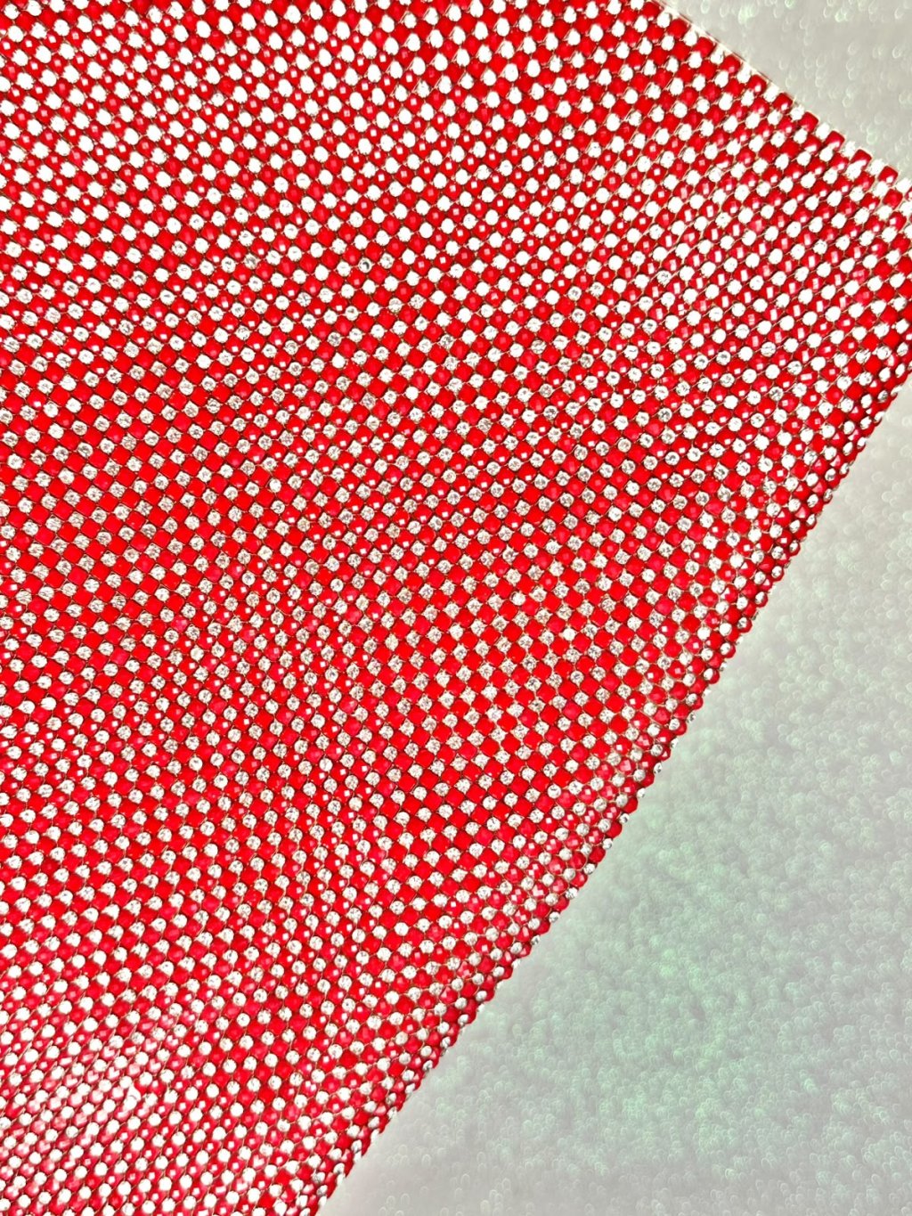 Micro manta strass/quadrado Lomil Ref:33459 VERMELHO/PRATA 2cm x 40cm