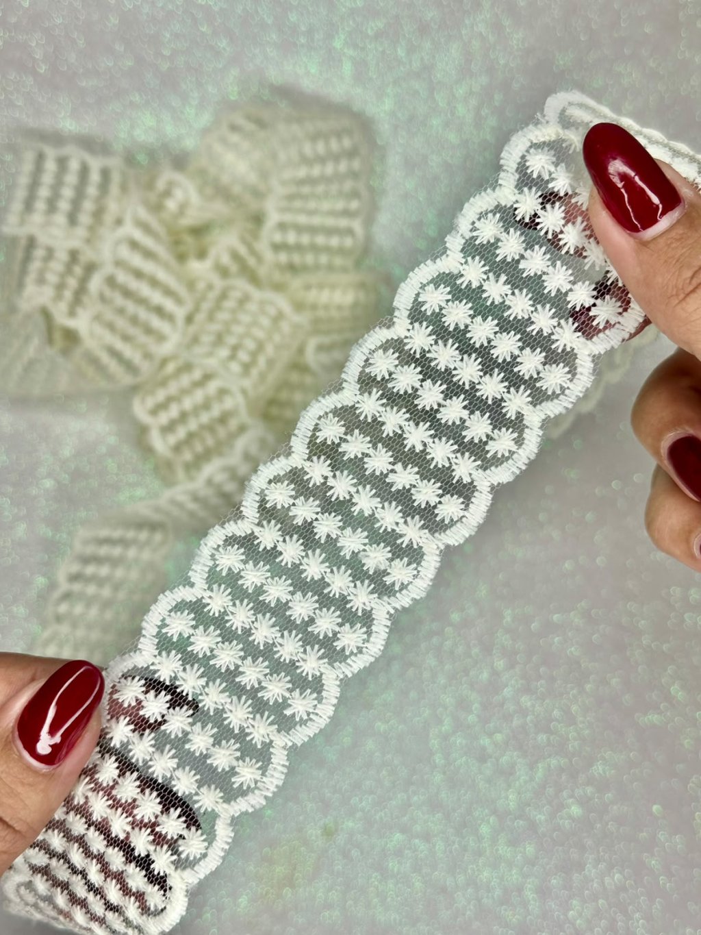 Fita Renda Asterisco listra(Borda onda) Yama Ref:30449 OFFWHITE 38mm 02mt