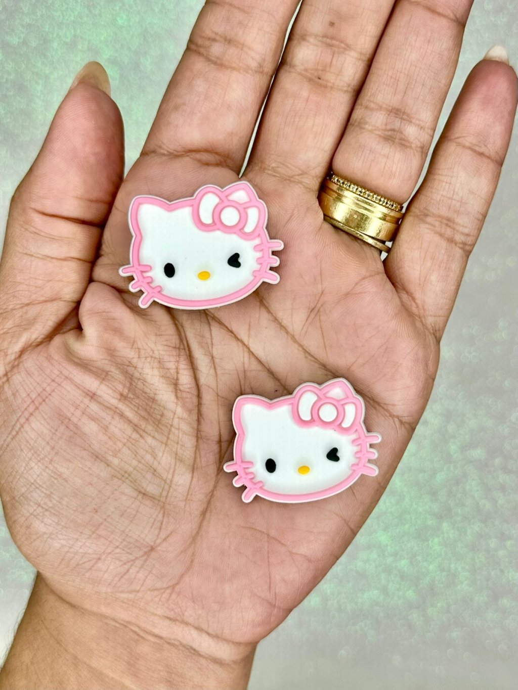 Aplique Emborrachado Hello Kitty (CABEÇA CONTORNO) Ref:32718 BRANCO/ROSA 35mm 02und