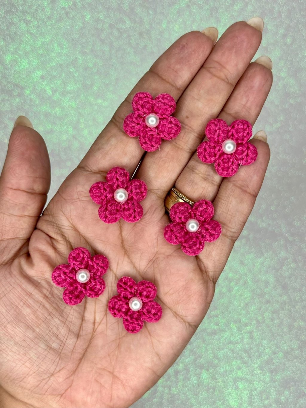 Aplique Flor Tricô com Pérola Mili Ref:33701 PINK 25mm 06und