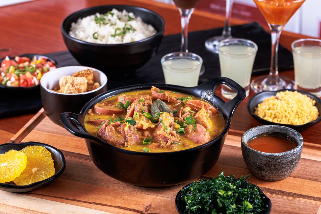 Feijoada do Chefe (Tripla) Serve 3 pessoas