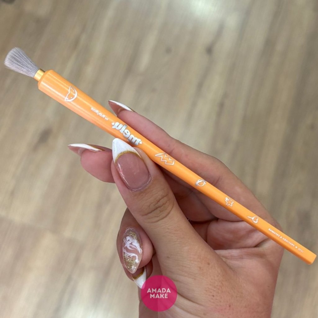 Pincel para Precisão e Esfumar Melu - LE10