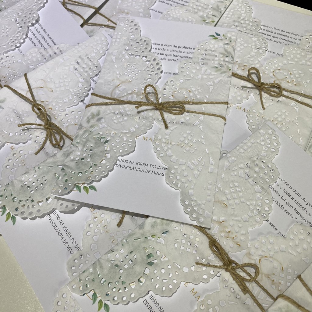 Convite de casamento (Premium-18) Envelope Rendado laço de Rami Clássico