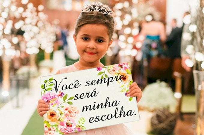 Plaquinhas Para Entrada de Daminha e Pajen (Diversos - 53) Floral