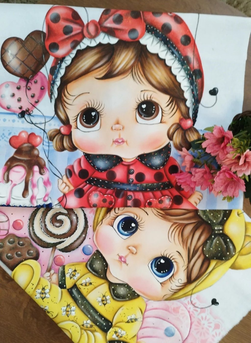 Menina abelhinha e menina joaninha. Projetos para panos de copa