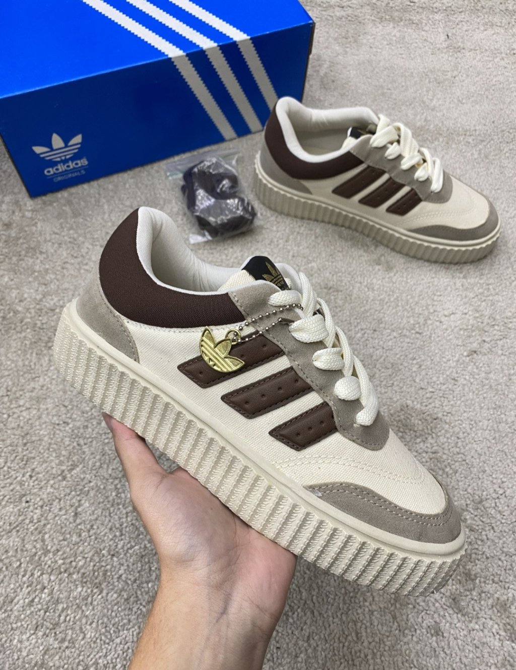 Adidas courtBlock