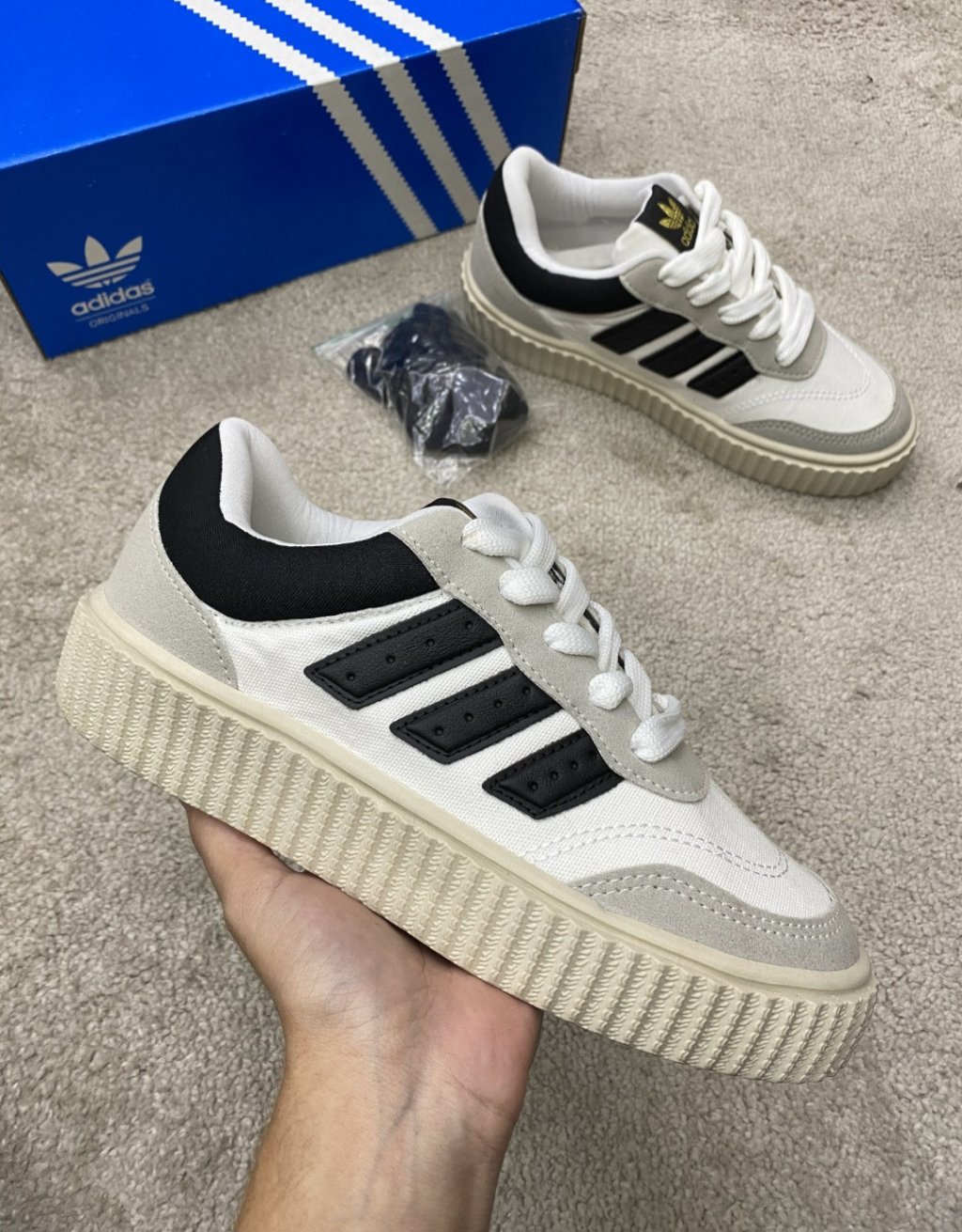Adidas courtBlock 