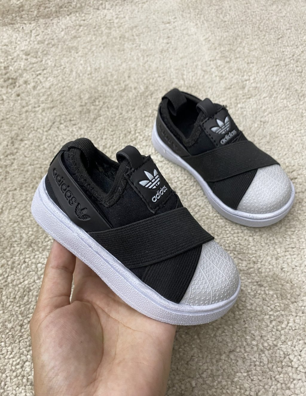 Adidas slip on bebê 