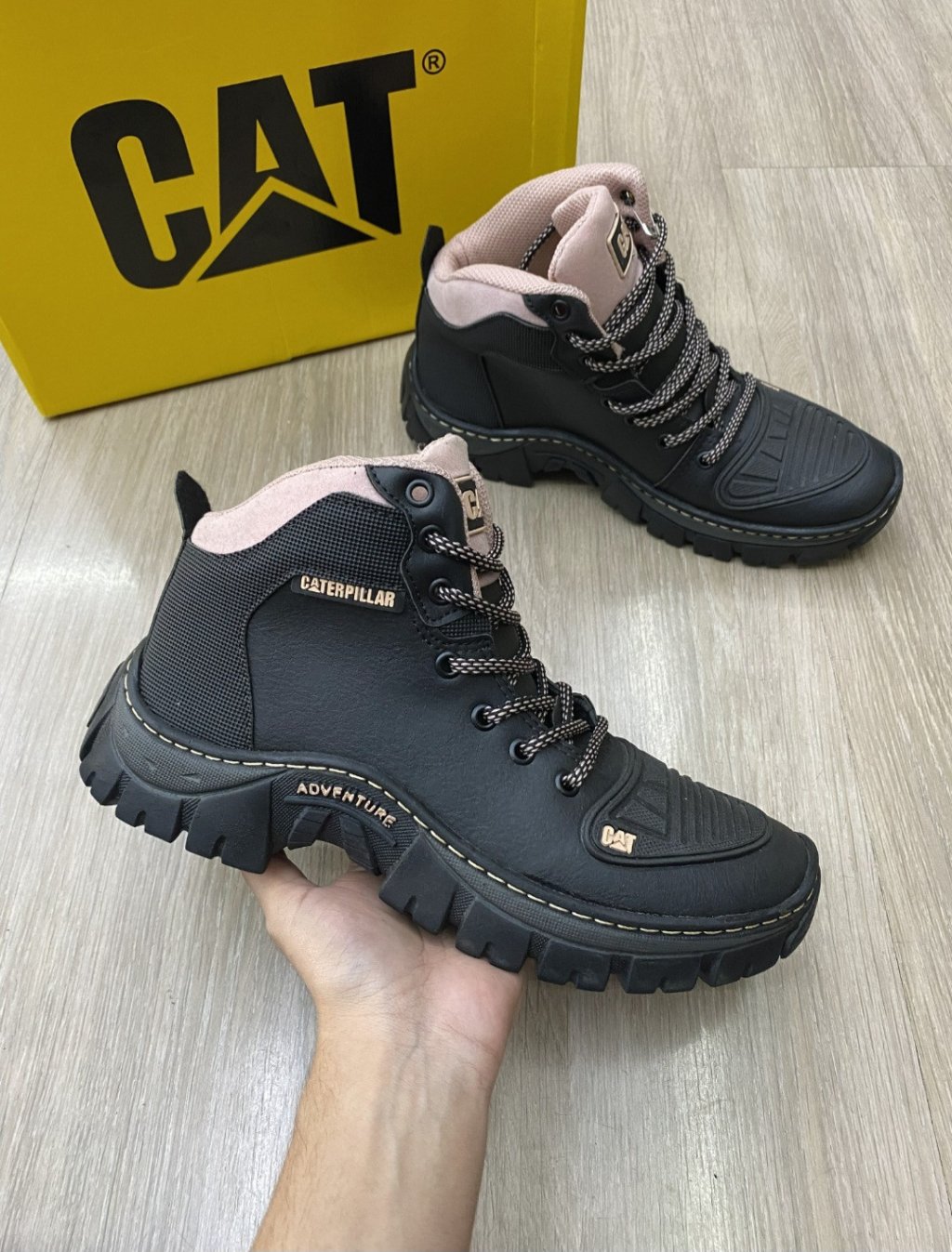 Caterpillar motoqueiro 