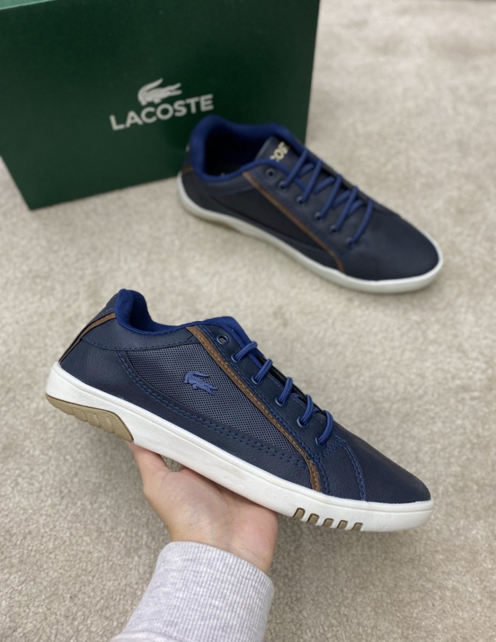 Sapatênis Lacoste elástico 