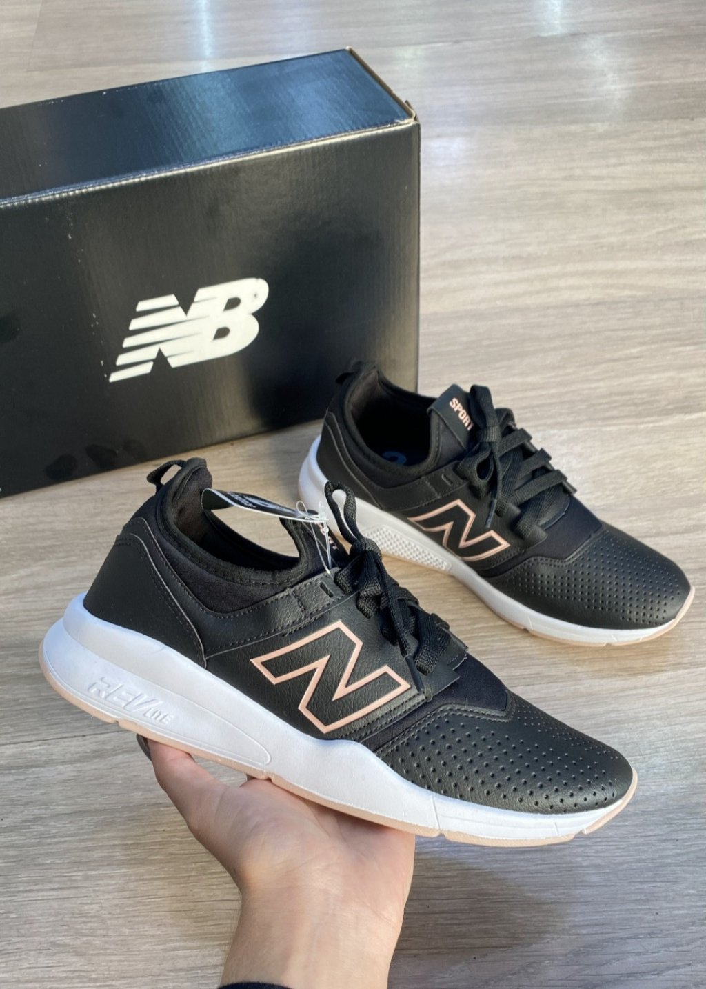 New balance 247