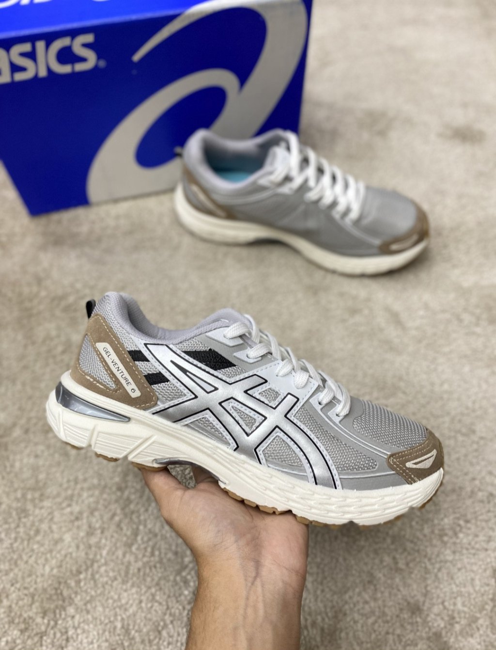 Asics gel-venture 6