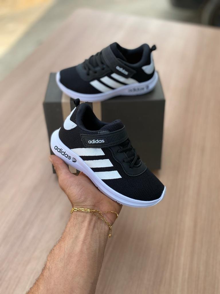 Adidas esportivo velcro infantil 