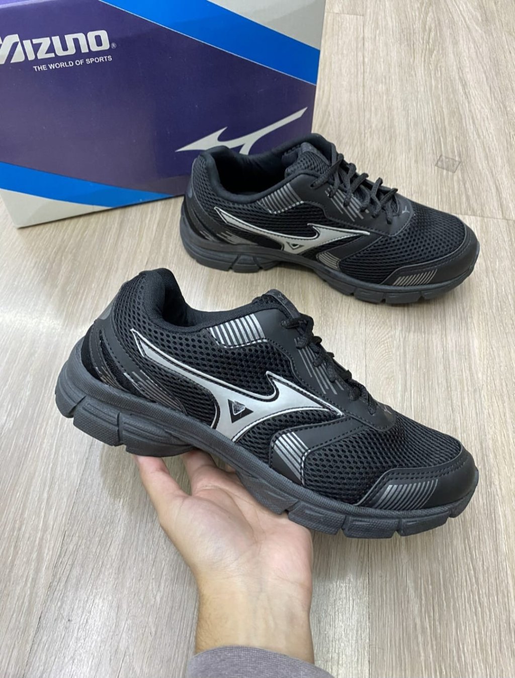 Mizuno S