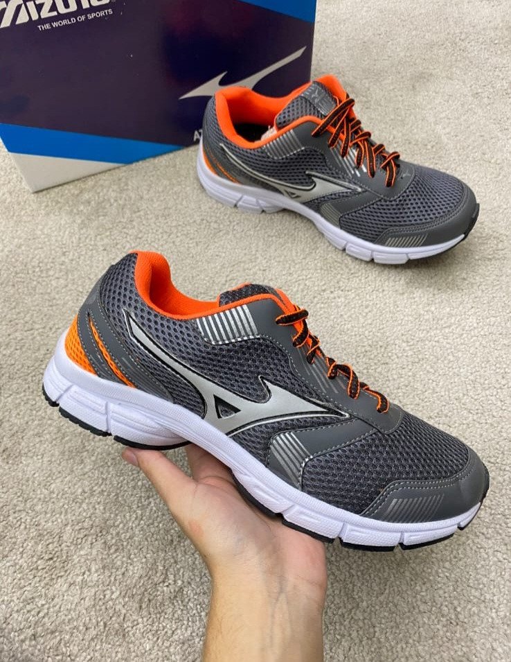 Mizuno S