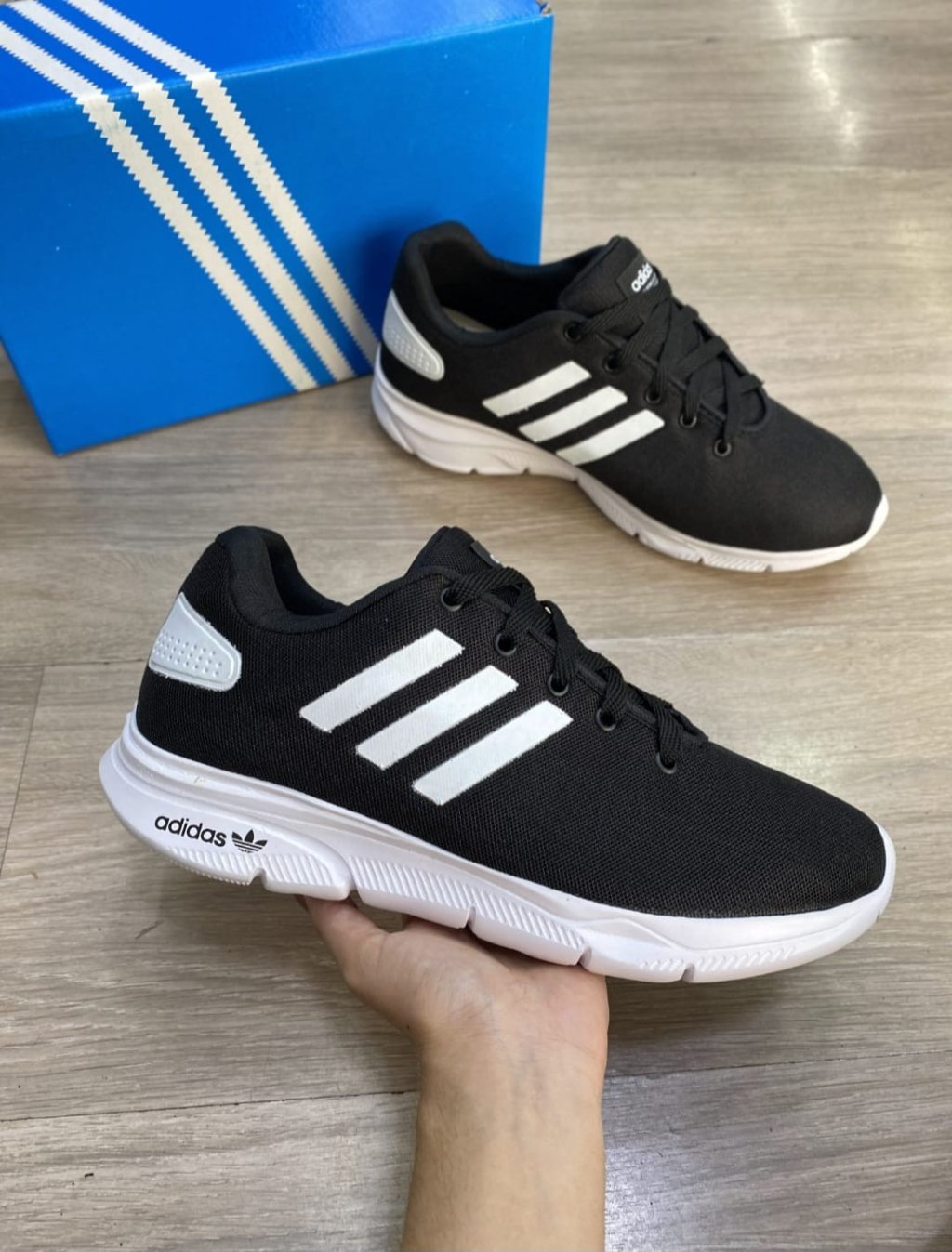Adidas especial 