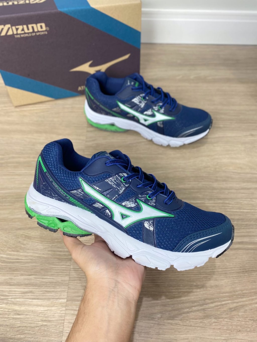Mizuno Nirvana 