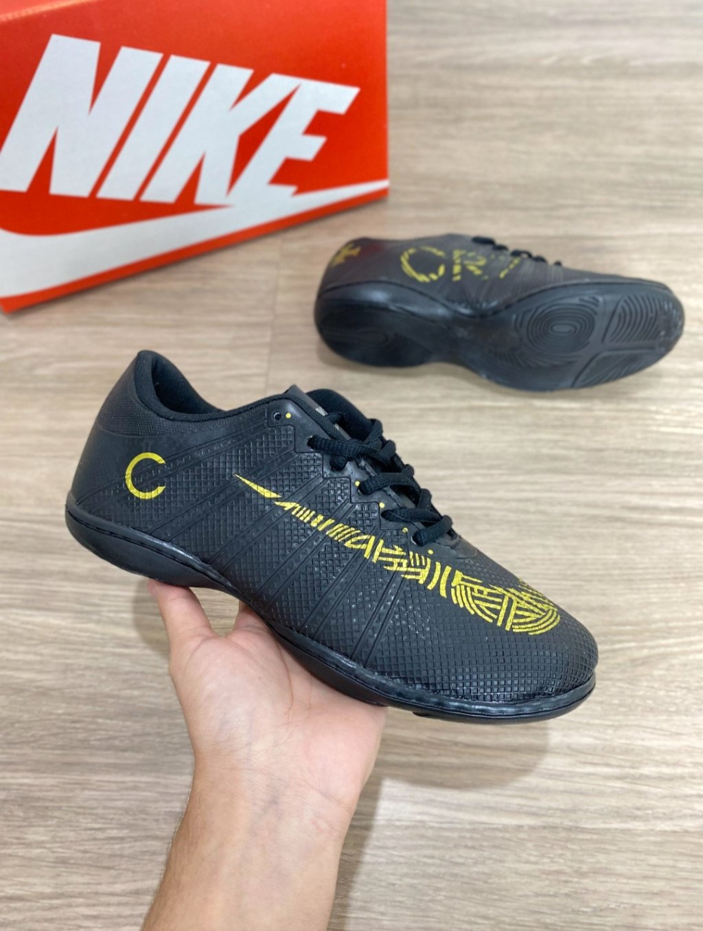 Chuteira Nike futsal 