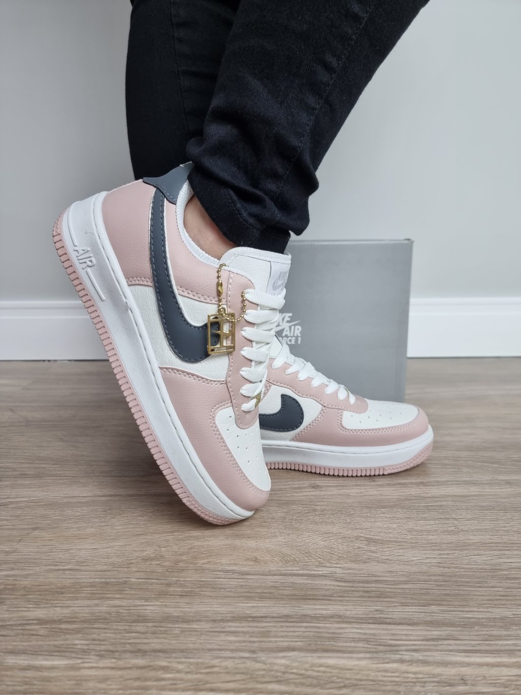 Nike Air force pingente