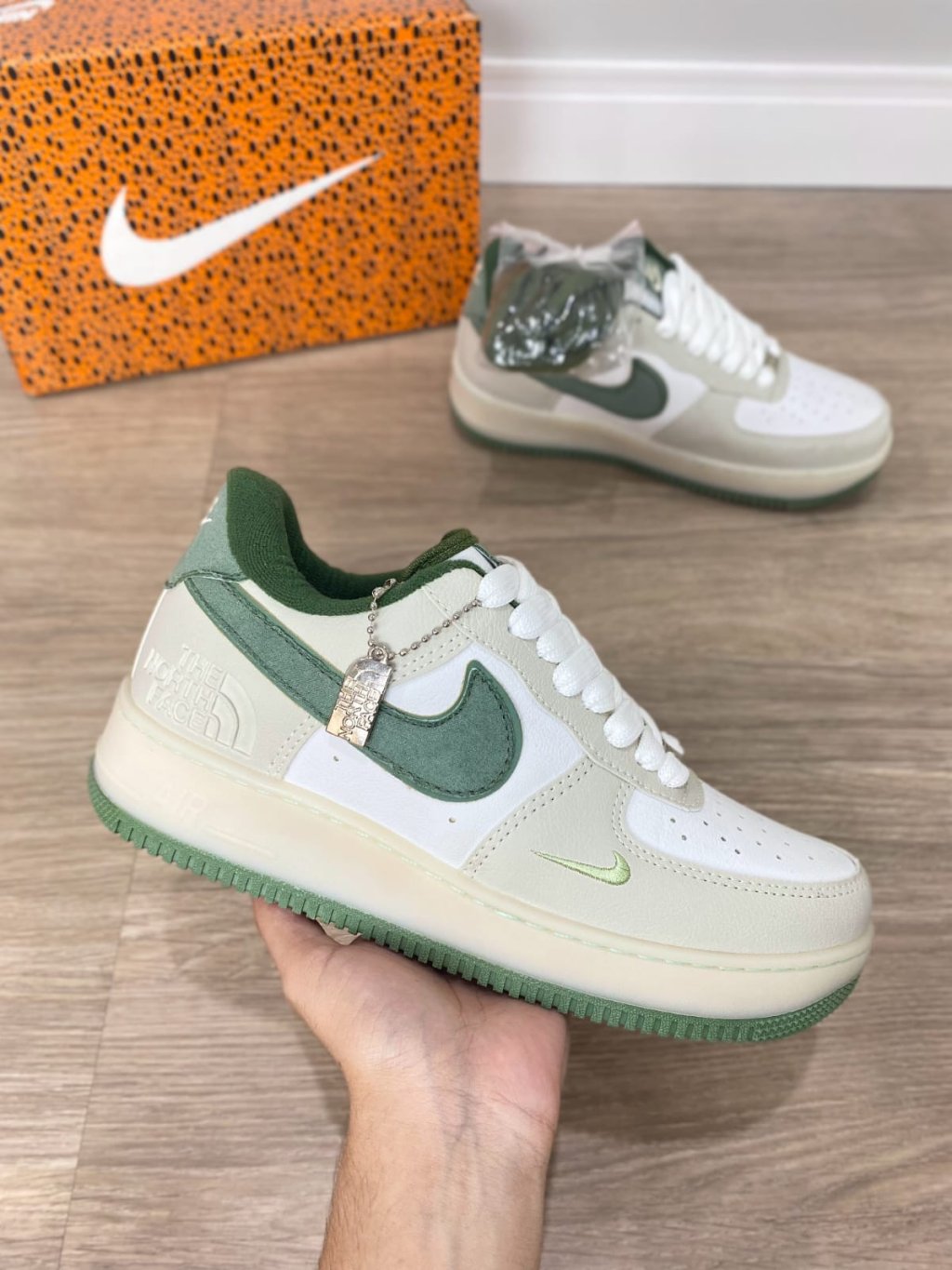 Nike Air force logo camurça 
