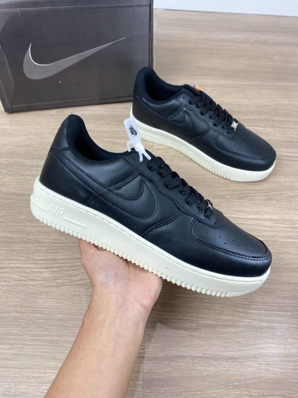 Nike Air force couro 
