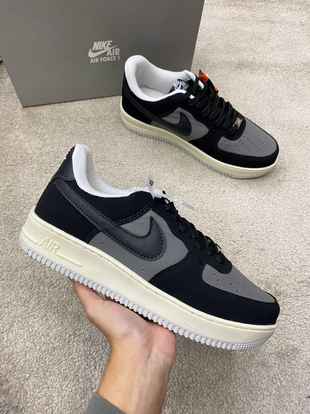 Nike Air Force 1 '07
