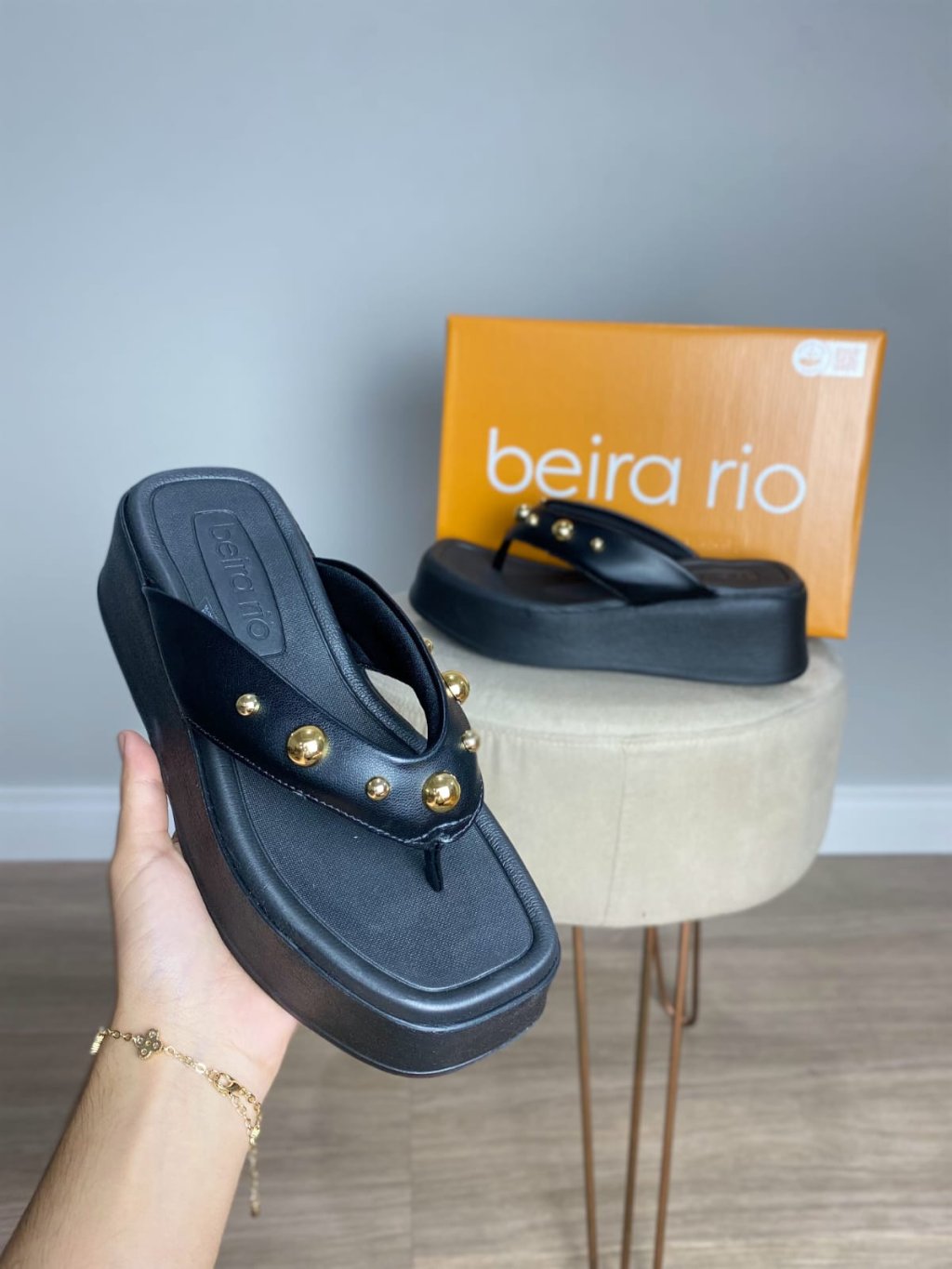 Flatform correia spike redondo Beira Rio 