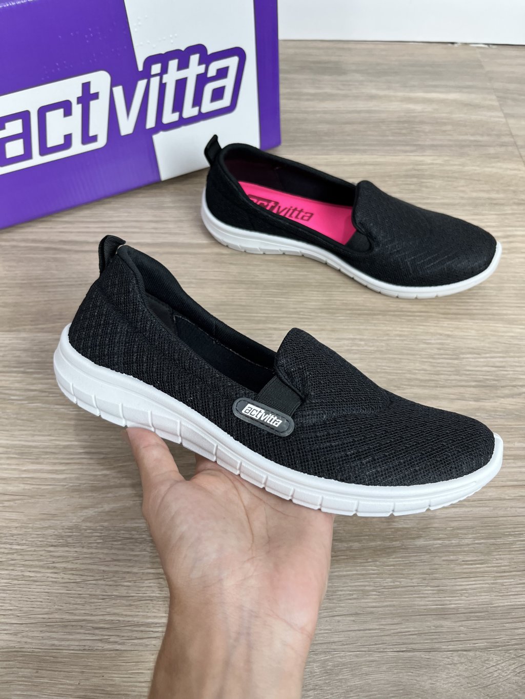 Actvitta sapatilha