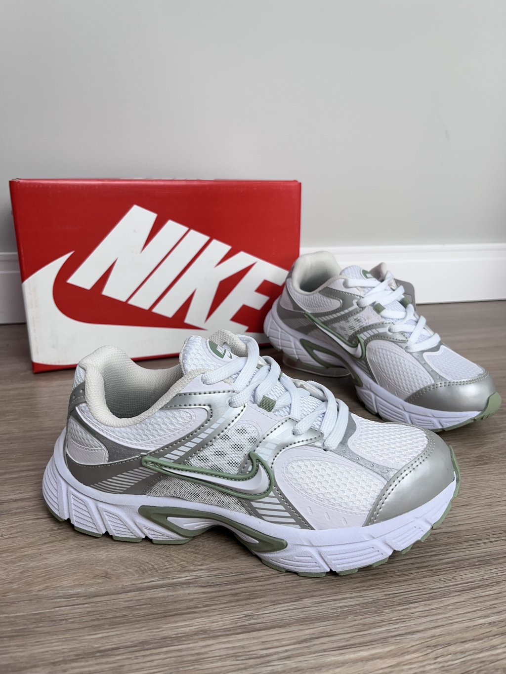 Nike V5 Run