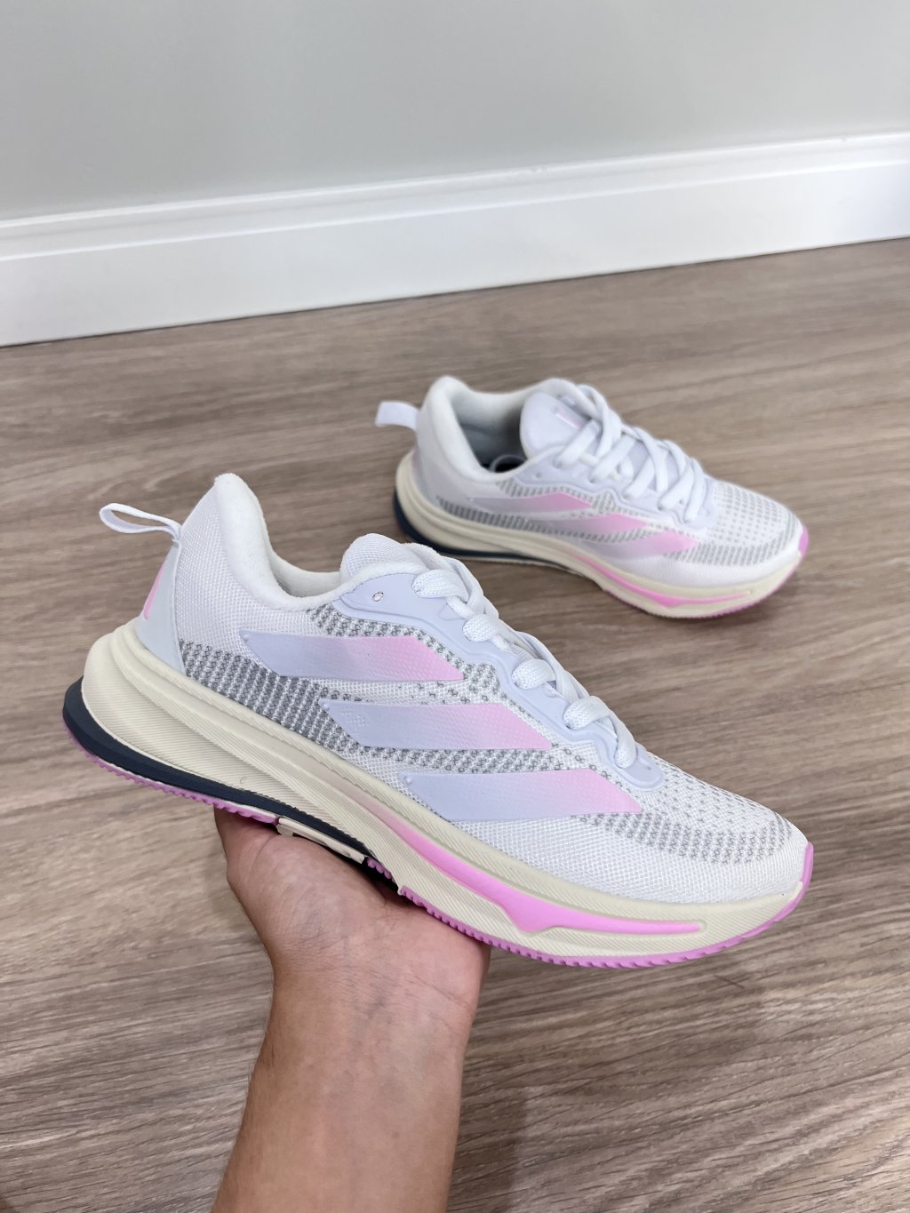 Adidas sl2