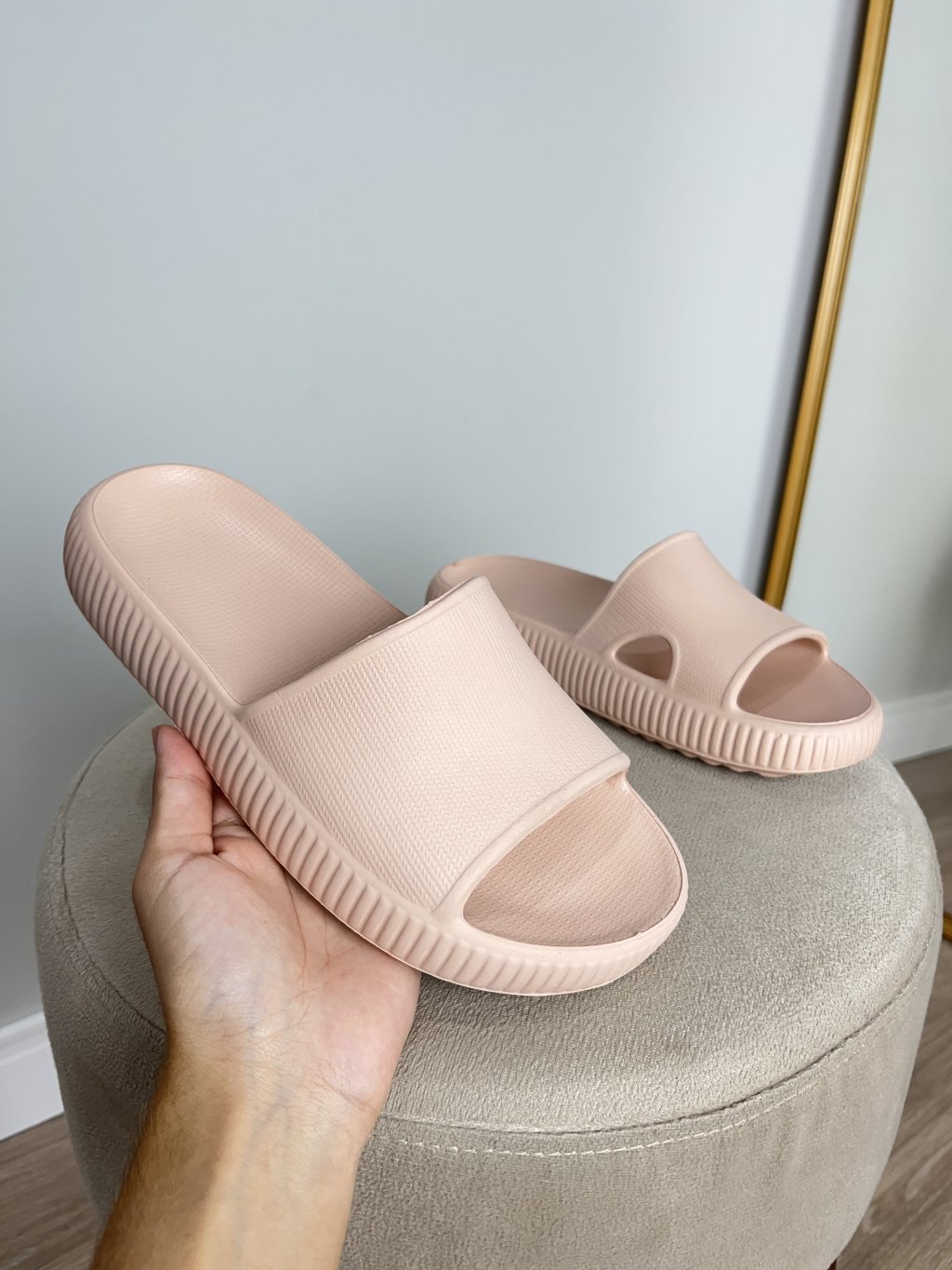 Chinelo nuvem 