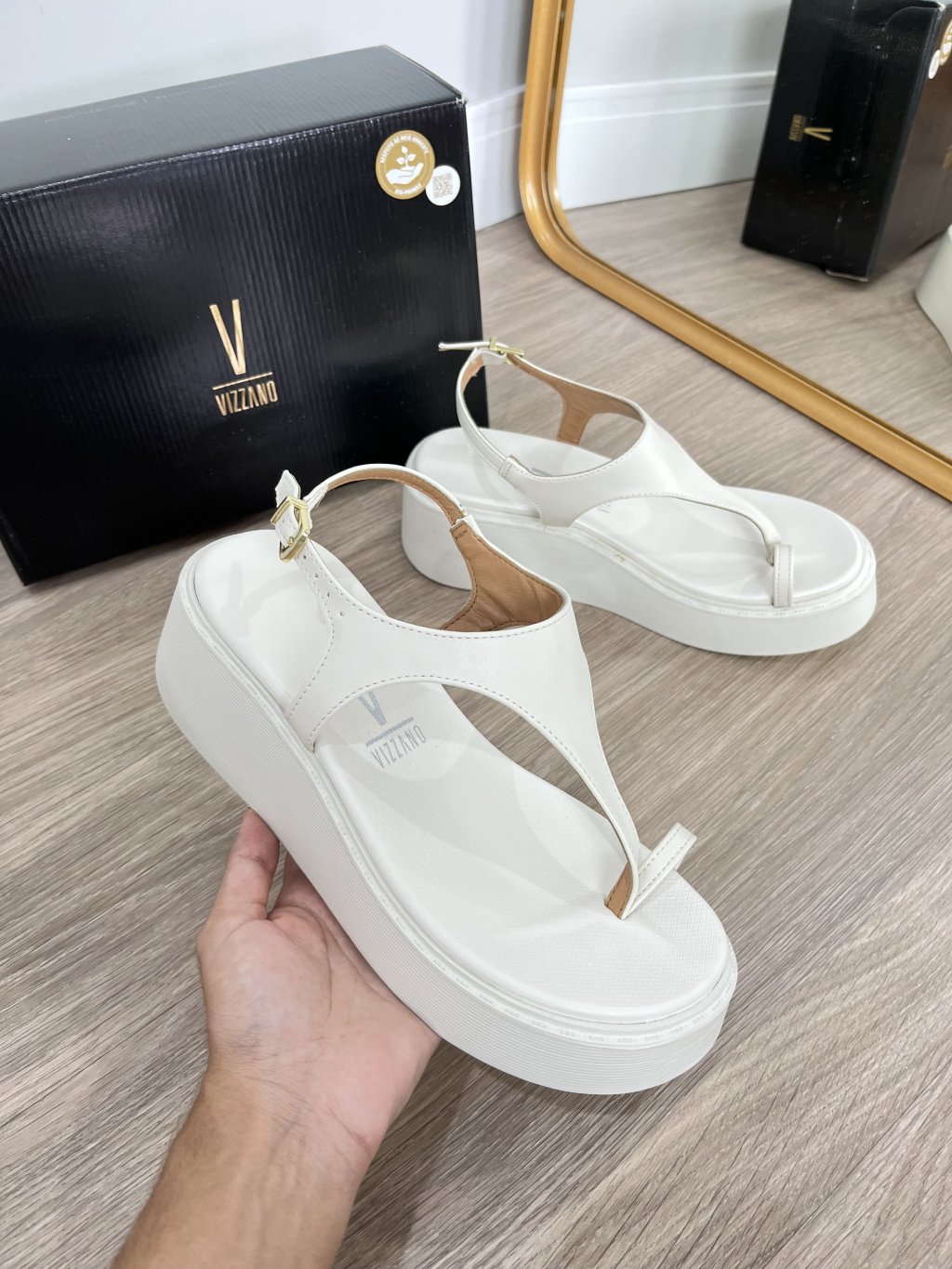 Papete Vizzano flat dedo 