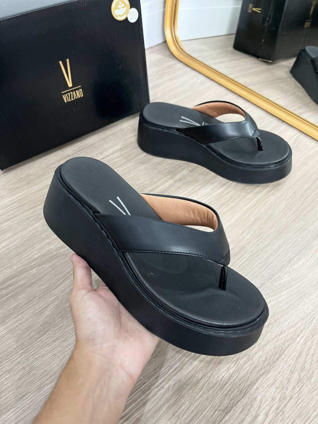 Papete/ chinelo flat form Vizzano 