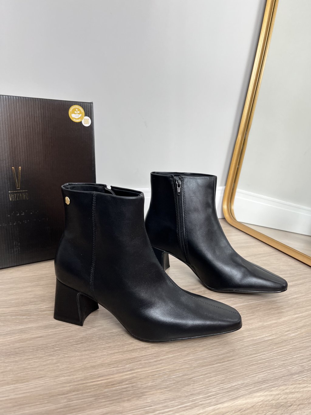 Bota selo Vizzano 