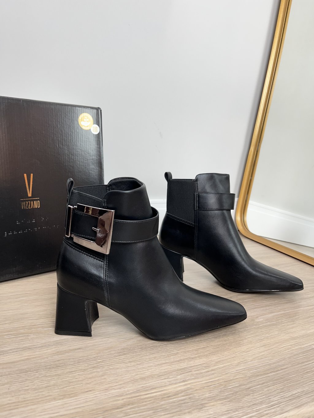Bota fivela lateral Vizzano 
