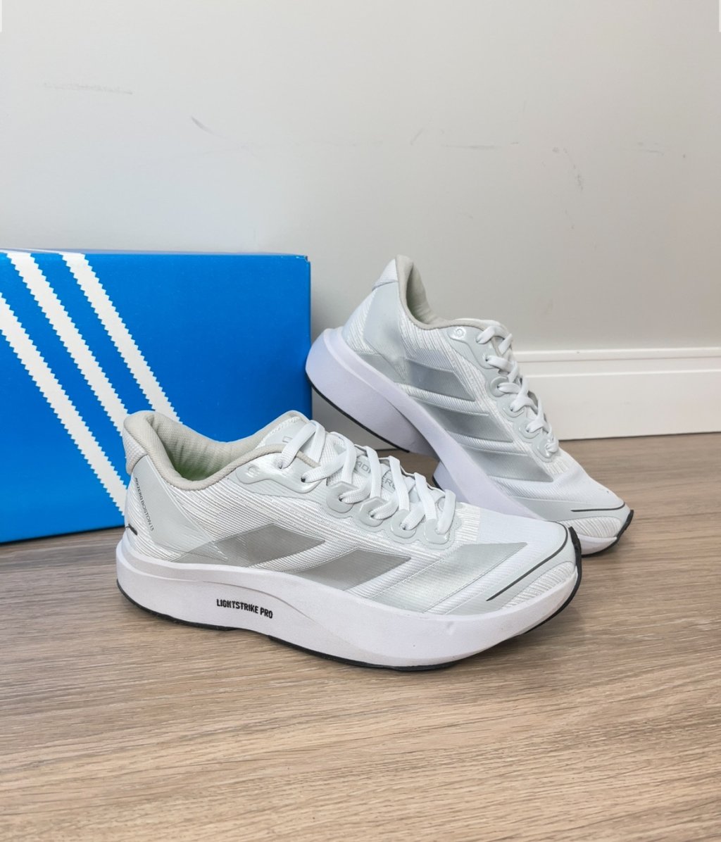 Adidas lightstrike pro