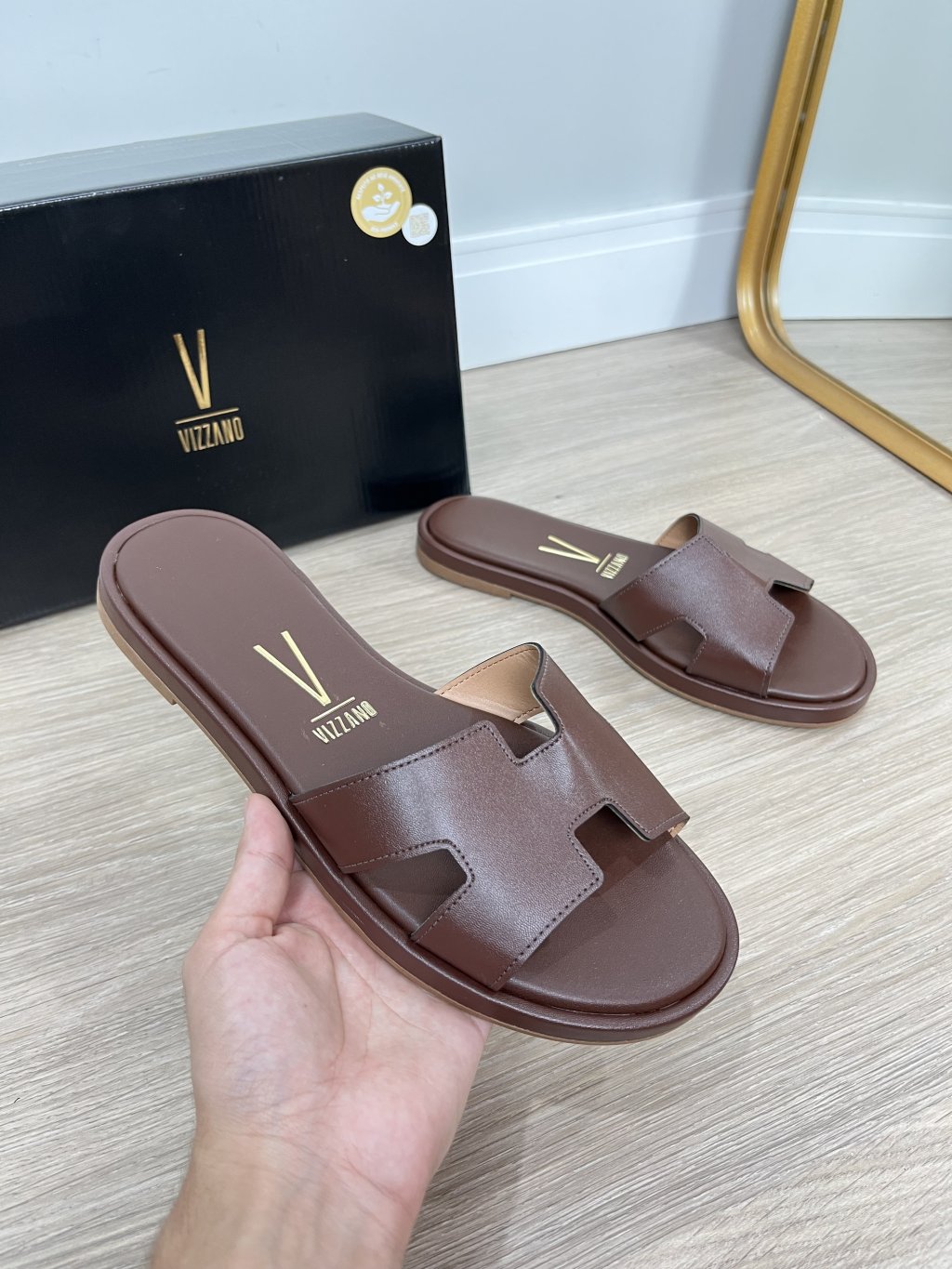Rasteirinha flat Vizzano 