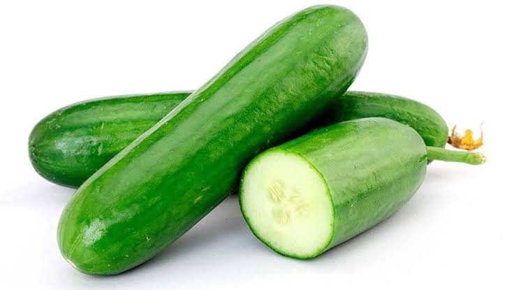 Pepino nacional meio kg
