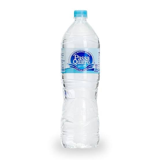 Água Passa quatro sem gás 1,5 litro