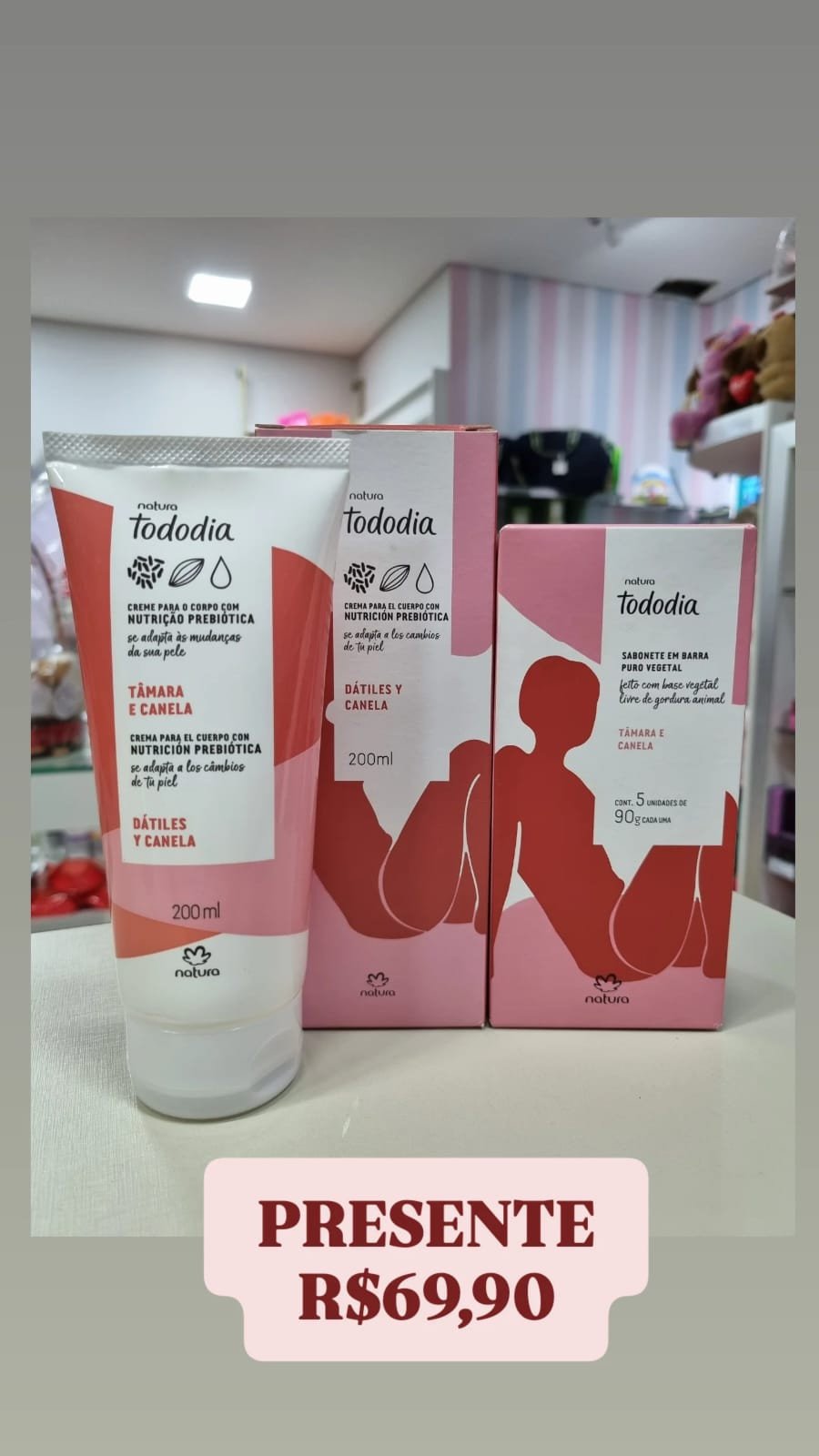 PRESENTE TÂMRA E CANELA
